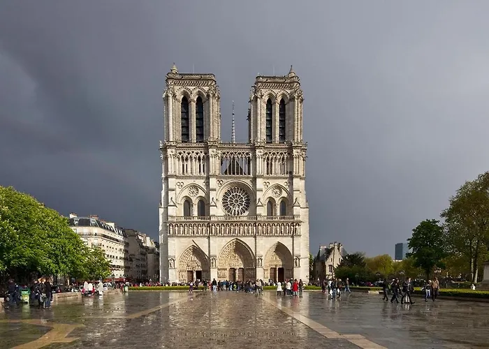 Saint-germain Notre-dame, Rue Des *